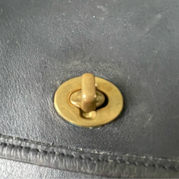 Coach Scooter Crossbody Purse Bag 9893 Black Leather VINTAGE - Picture 3 of 11